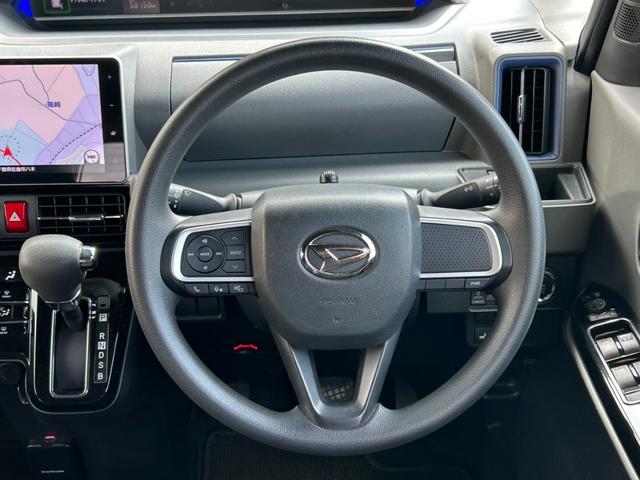 タント カスタムＸ　衝突軽減ブレーキ　両側パワースライドドア　純正ナビ　パノラマモニター　Ｂｌｕｅｔｏｏｔｈ　フルセグ　コーナーセンサー　ＬＥＤヘッドライト　ハーフレザー　アイドリングストップ　スマートキー（5枚目）