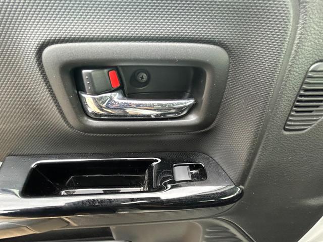 スペーシアカスタム ハイブリッドＸＳターボ　衝突軽減ブレーキ　両側パワースライドドア　社外ナビ　Ｂｌｕｅｔｏｏｔｈ　シートヒーター　クルーズコントロール　ＬＥＤヘッドライト　レーンアシスト　コーナーセンサー　ＥＴＣ　パドルシフト（52枚目）