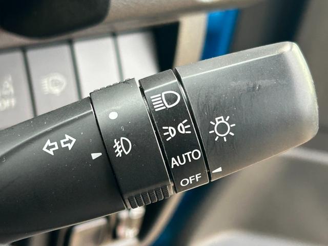ジムニー ＸＣ　４ＷＤ　ターボ　デュアルセンサーブレーキサポート　社外ナビ　シートヒーター　　Ｂｌｕｅｔｏｏｔｈ　クルーズコントロール　バックカメラ　レーンキープ　ＬＥＤヘッドライト　オートライト　ＥＴＣ（14枚目）