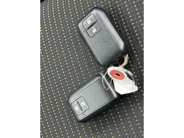 ジムニー ＸＣ　４ＷＤ　ターボ　デュアルセンサーブレーキサポート　社外ナビ　シートヒーター　　Ｂｌｕｅｔｏｏｔｈ　クルーズコントロール　バックカメラ　レーンキープ　ＬＥＤヘッドライト　オートライト　ＥＴＣ（17枚目）