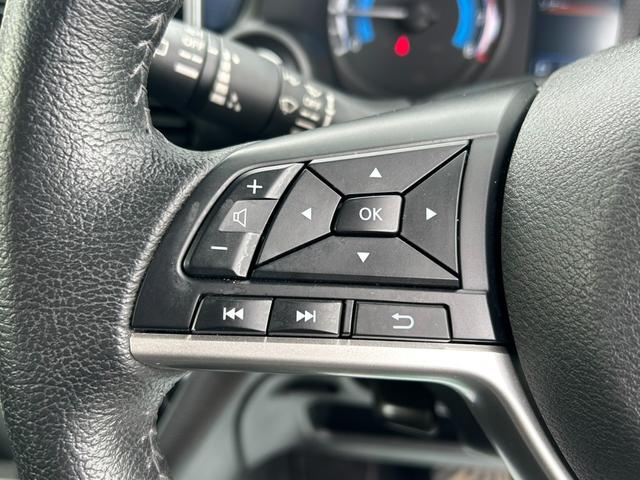 デイズ 　エマージェンシーブレーキ　純正ナビ　アラウンドビューモニター　Ｂｌｕｅｔｏｏｔｈ　アダプティブクルーズコントロール　車線逸脱警報　コーナーセンサー　ＬＥＤヘッドライト　フルセグ　オートライト　ＥＴＣ（10枚目）