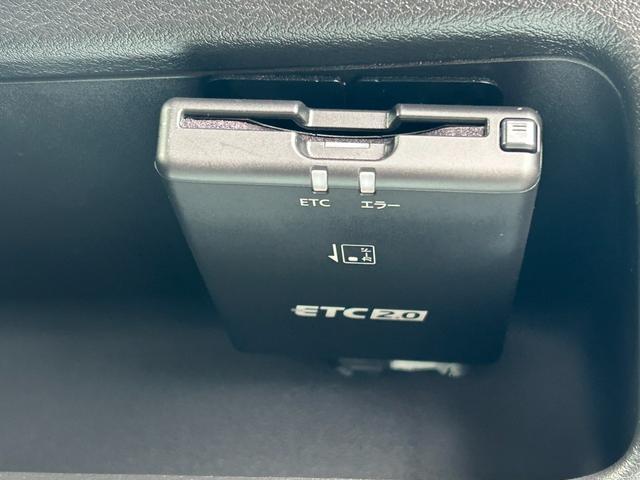 デイズ 　エマージェンシーブレーキ　純正ナビ　アラウンドビューモニター　Ｂｌｕｅｔｏｏｔｈ　アダプティブクルーズコントロール　車線逸脱警報　コーナーセンサー　ＬＥＤヘッドライト　フルセグ　オートライト　ＥＴＣ（13枚目）