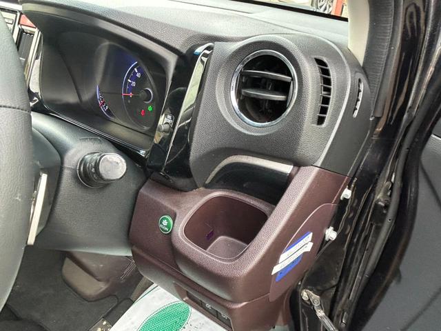 N-WGNカスタム G・ターボパッケージ あんしんパッケージ バックカメラ クルーズコントロール HIDヘッドライト 純正ディスプレイオーディオ ステアリングリモコン パドルシフト ETC アイドリングストップ スマートキー プッシュスタート(28枚目)