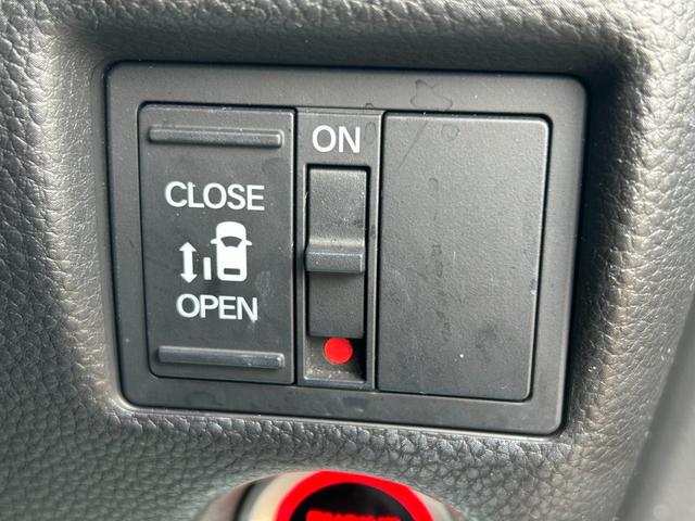 Ｎ－ＢＯＸカスタム Ｇ・Ｌホンダセンシング　衝突軽減ブレーキ　純正ナビ　バックカメラ　Ｂｌｕｅｔｏｏｔｈ　アダプティブクルーズコントロール　パワースライドドア　ＬＥＤヘッドライト　レーンアシスト　ステアリングリモコン　オートライト　ＥＴＣ（11枚目）