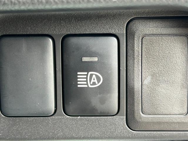 デイズ ハイウェイスター　Ｇターボ　エマージェンシーブレーキ　純正ナビ　アラウンドビューモニター　Ｂｌｕｅｔｏｏｔｈ　クルーズコントロール　フルセグ　オートハイビーム　ＨＩＤヘッドライト　アイドリングストップ　ＥＴＣ　スマートキー（10枚目）