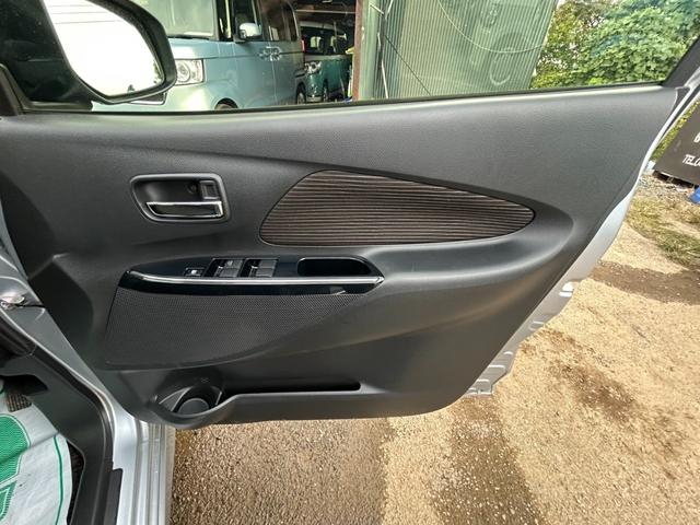 デイズ ハイウェイスター　Ｇターボ　エマージェンシーブレーキ　純正ナビ　アラウンドビューモニター　Ｂｌｕｅｔｏｏｔｈ　クルーズコントロール　フルセグ　オートハイビーム　ＨＩＤヘッドライト　アイドリングストップ　ＥＴＣ　スマートキー（37枚目）