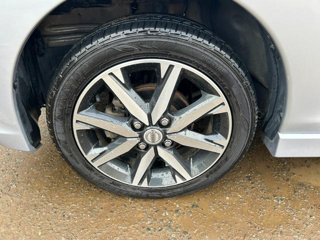 デイズ ハイウェイスター　Ｇターボ　エマージェンシーブレーキ　純正ナビ　アラウンドビューモニター　Ｂｌｕｅｔｏｏｔｈ　クルーズコントロール　フルセグ　オートハイビーム　ＨＩＤヘッドライト　アイドリングストップ　ＥＴＣ　スマートキー（56枚目）