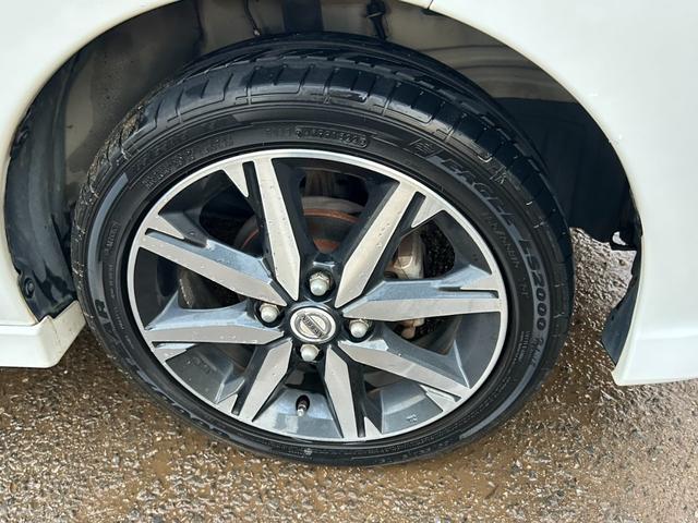 デイズルークス ハイウェイスター　Ｘ　Ｖセレクション　エマージェンシーブレーキ　両側パワースライドドア　フリップダウンモニター　純正ナビ　アラウンドビューモニター　フルセグ　Ｂｌｕｅｔｏｏｔｈ　オートハイビーム　ＬＥＤヘッドライト　ＥＴＣ　スマートキー（54枚目）