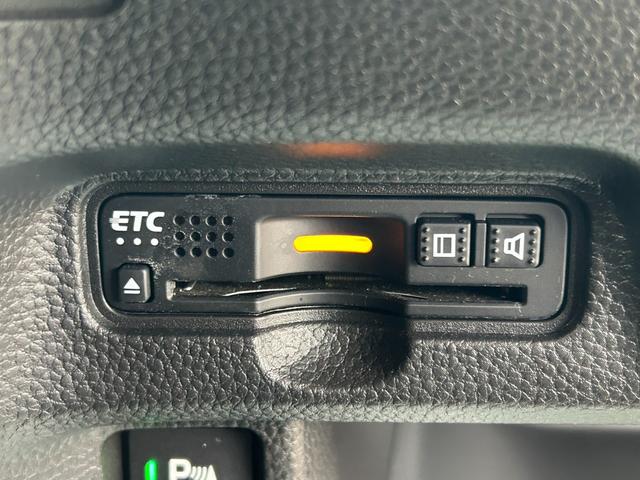 N-BOXカスタム G・Lホンダセンシング 衝突軽減ブレーキ 純正ナビ Bluetooth バックカメラ アダプティブクルーズコントロール レーンアシスト コーナーセンサー フルセグ LEDヘッドライト パワースライドドア ETC オートライト(12枚目)