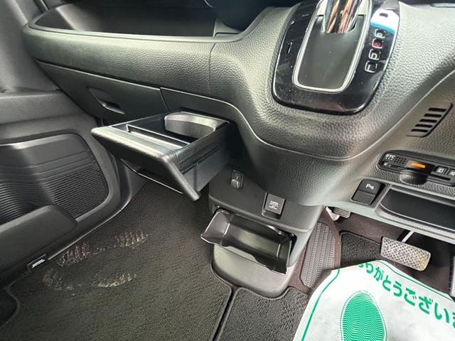 N-BOXカスタム G・Lホンダセンシング 衝突軽減ブレーキ 純正ナビ Bluetooth バックカメラ アダプティブクルーズコントロール レーンアシスト コーナーセンサー フルセグ LEDヘッドライト パワースライドドア ETC オートライト(30枚目)