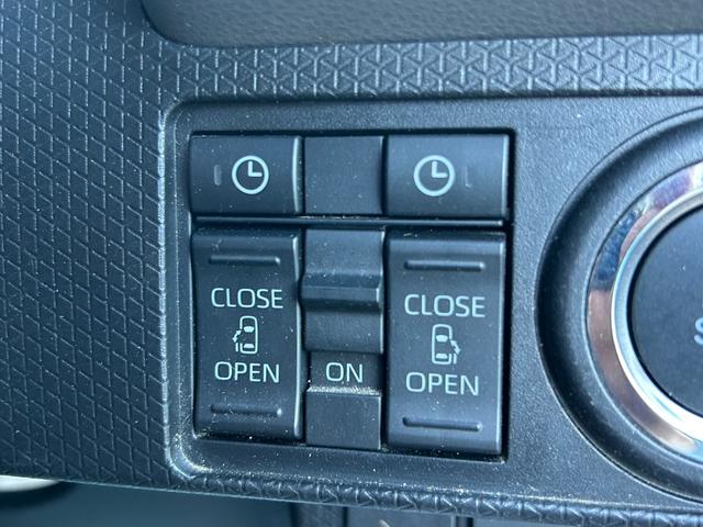 タント カスタムRS ターボ 衝突軽減ブレーキ 両側パワースライドドア 社外ナビ バックカメラ Bluetooth LEDヘッドライト コーナーセンサー ETC アイドリングストップ オートライト プッシュスタート(6枚目)