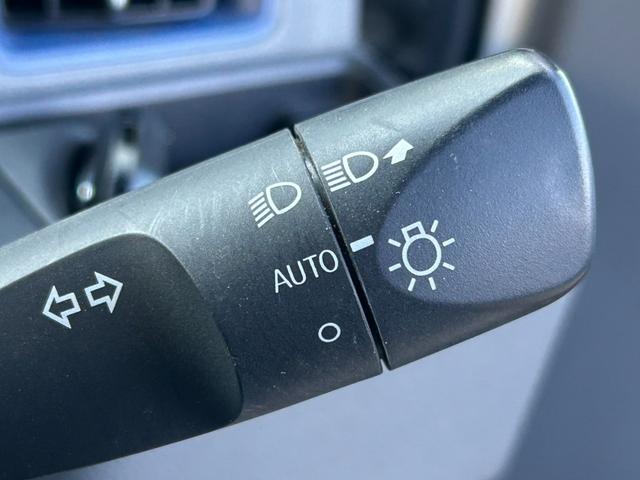 タント カスタムRS ターボ 衝突軽減ブレーキ 両側パワースライドドア 社外ナビ バックカメラ Bluetooth LEDヘッドライト コーナーセンサー ETC アイドリングストップ オートライト プッシュスタート(12枚目)