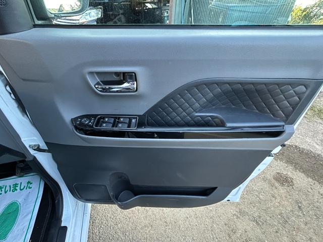 タント カスタムRS ターボ 衝突軽減ブレーキ 両側パワースライドドア 社外ナビ バックカメラ Bluetooth LEDヘッドライト コーナーセンサー ETC アイドリングストップ オートライト プッシュスタート(35枚目)