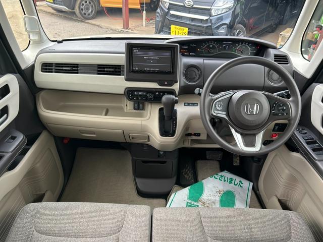 N-BOX G・Lホンダセンシング 衝突軽減ブレーキ 社外ナビ Bluetooth アダプティブクルーズコントロール フルセグ LEDヘッドライト レーンアシスト パワースライドドア ETC アイドリングストップ プッシュスタート(4枚目)