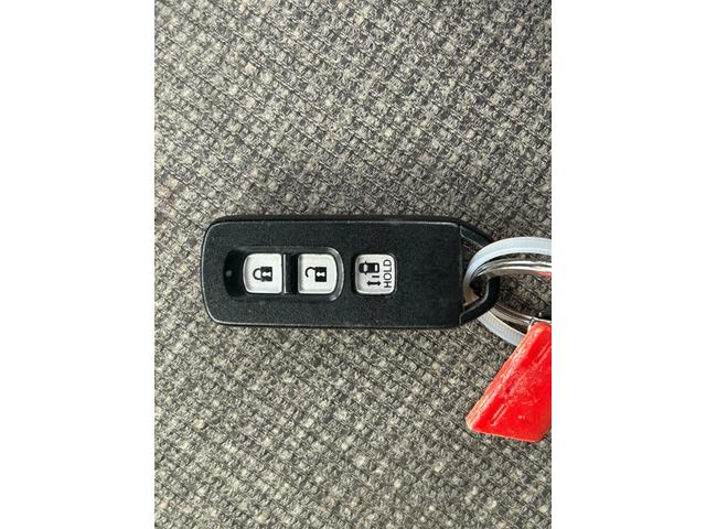N-BOX G・Lホンダセンシング 衝突軽減ブレーキ 社外ナビ Bluetooth アダプティブクルーズコントロール フルセグ LEDヘッドライト レーンアシスト パワースライドドア ETC アイドリングストップ プッシュスタート(11枚目)