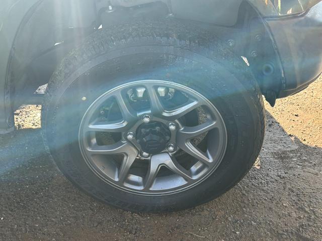 ジムニー XC 4WD ターボ 衝突軽減ブレーキ 社外ナビ シートヒーター Bluetooth クルーズコントロール レーンアシスト LEDヘッドライト ダウンヒルアシストコントロール ETC 地デジ オートライト(54枚目)