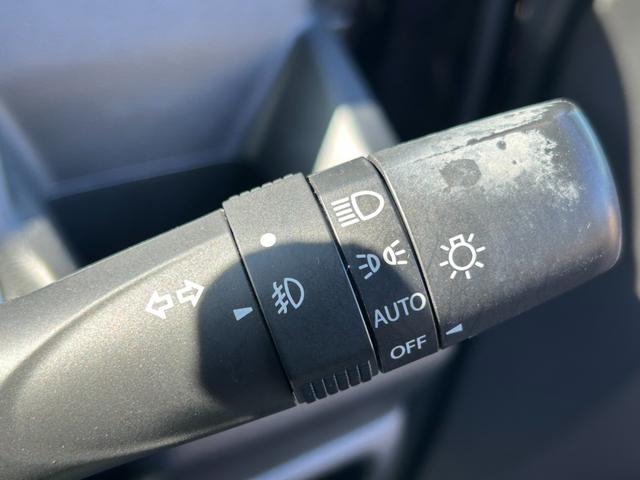 ワゴンＲスティングレー ハイブリッドＸ　衝突軽減ブレーキ　社外ナビ　シートヒーター　レーンアシスト　Ｂｌｕｅｔｏｏｔｈ　ＬＥＤヘッドライト　地デジ　オートライト　ヘッドアップディスプレイ　ステアリングリモコン　アイドリングストップ（9枚目）