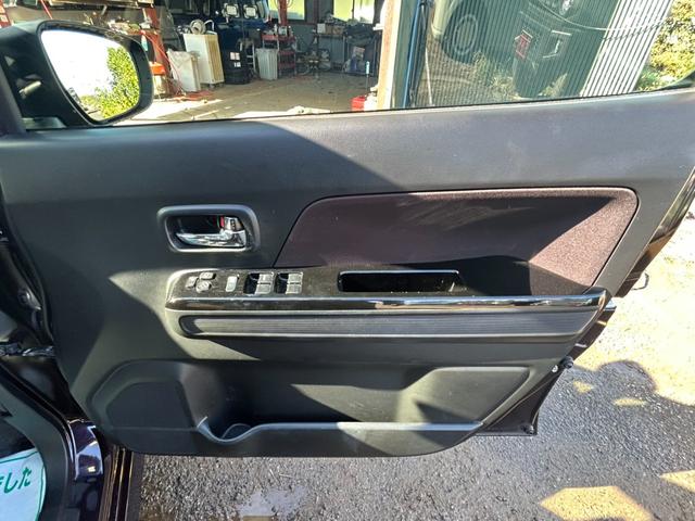 ワゴンＲスティングレー ハイブリッドＸ　衝突軽減ブレーキ　社外ナビ　シートヒーター　レーンアシスト　Ｂｌｕｅｔｏｏｔｈ　ＬＥＤヘッドライト　地デジ　オートライト　ヘッドアップディスプレイ　ステアリングリモコン　アイドリングストップ（32枚目）