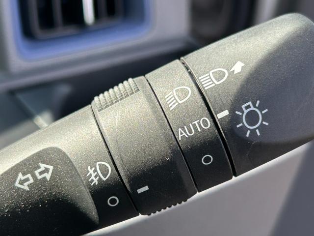 タント カスタムXセレクション 衝突軽減ブレーキ 両側パワースライドドア 純正ナビ フリップダウンモニター パノラマビューモニター シートヒーター Bluetooth フルセグ コーナーセンサー ETC LEDヘッドライト(13枚目)