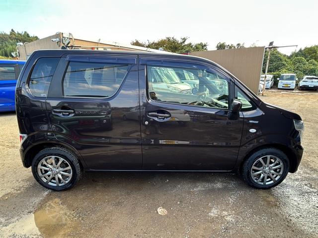 ワゴンＲ ハイブリッドＦＸ　衝突軽減ブレーキ　社外ナビ　シートヒーター　バックカメラ　Ｂｌｕｅｔｏｏｔｈ　フルセグ　レーンアシスト　ＥＴＣ　オートライト　アイドリングストップ　スマートキー　プッシュスタート（22枚目）