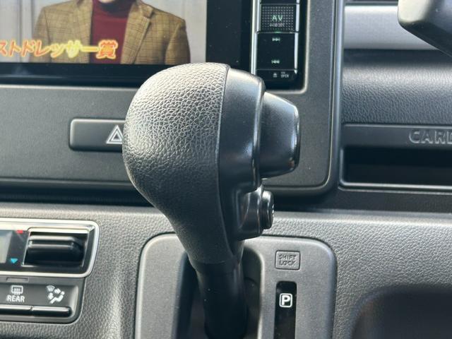 ワゴンＲ ハイブリッドＦＸ　衝突軽減ブレーキ　社外ナビ　シートヒーター　バックカメラ　Ｂｌｕｅｔｏｏｔｈ　フルセグ　レーンアシスト　ＥＴＣ　オートライト　アイドリングストップ　スマートキー　プッシュスタート（30枚目）