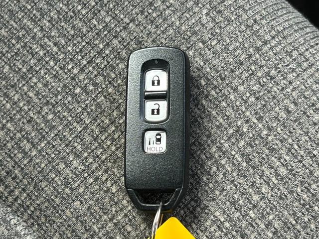 Ｎ－ＢＯＸ Ｇ・Ｌ　ワンオーナー　社外ナビ　バックカメラ　ＬＥＤヘッドライト　パワースライドドア　ＥＴＣ　ステアリングリモコン　地デジ　アイドリングストップ　スマートキー　プッシュスタート（13枚目）