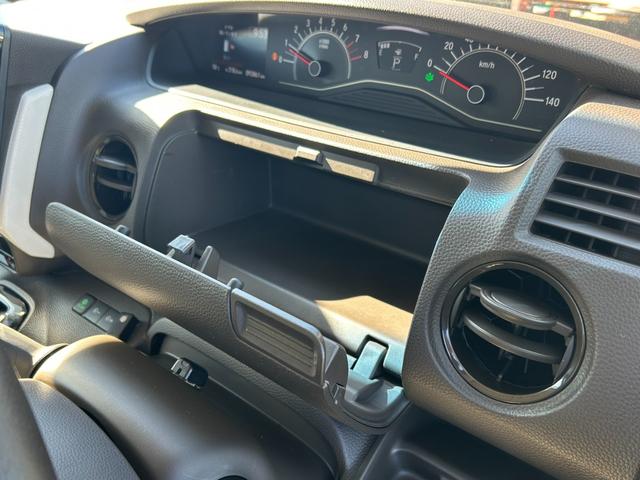 Ｎ－ＢＯＸ Ｌ・ターボ　４ＷＤ　ホンダセンシング　両側パワースライドドア　純正ナビ　シートヒーター　アダプティブクルーズコントロール　Ｂｌｕｅｔｏｏｔｈ　フルセグ　レーンアシスト　ＬＥＤヘッドライト　コーナーセンサー（32枚目）