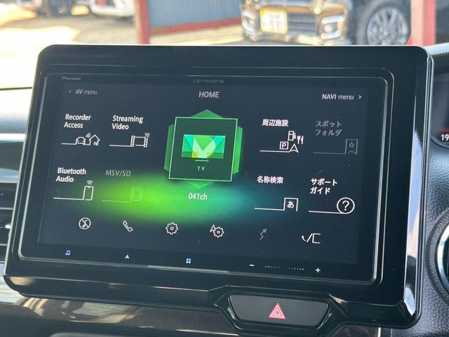Ｎ－ＢＯＸカスタム Ｇ・Ｌターボホンダセンシング　４ＷＤ　衝突軽減ブレーキ　両側パワースライドドア　９インチ社外ナビ　シートヒーター　アダプティブクルーズコントロール　Ｂｌｕｅｔｏｏｔｈ　フルセグ　レーンアシスト　パドルシフト　ステアリングリモコン（7枚目）