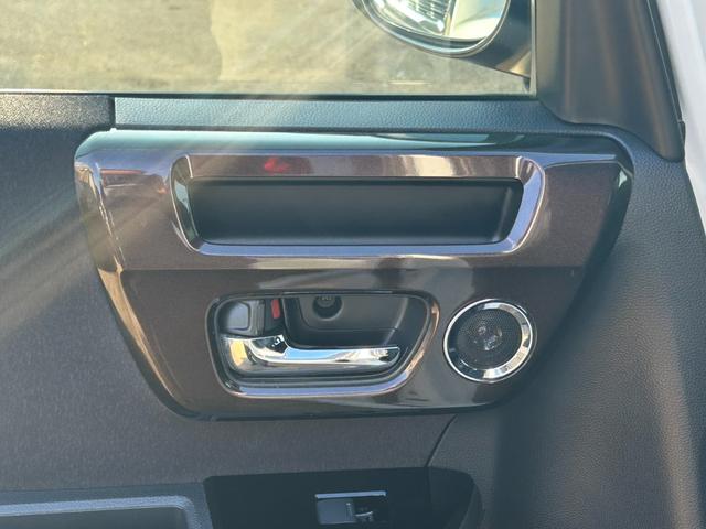 Ｎ－ＢＯＸカスタム Ｇ・Ｌターボホンダセンシング　４ＷＤ　衝突軽減ブレーキ　両側パワースライドドア　９インチ社外ナビ　シートヒーター　アダプティブクルーズコントロール　Ｂｌｕｅｔｏｏｔｈ　フルセグ　レーンアシスト　パドルシフト　ステアリングリモコン（52枚目）