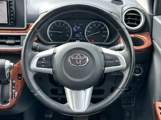 弊社では新型コロナウィルス対策としてスタッフはマスク着用・手洗いアルコール消毒の徹底、展示車のクリーニング・シートカバー＆ビニールマット・店舗内の除菌消毒を行っております。