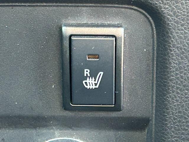 ワゴンＲスティングレー ハイブリッドＸ　デュアルセンサーブレーキサポート　社外ナビ　Ｂｌｕｅｔｏｏｔｈ　シートヒーター　フルセグ　レーンアシスト　ＬＥＤヘッドライト　オートライト　ヘッドアップディスプレイ　ステアリングリモコン（10枚目）