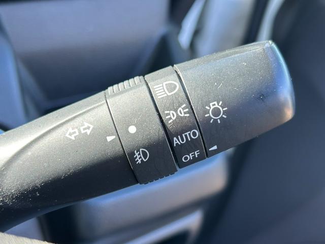 ワゴンＲスティングレー ハイブリッドＸ　デュアルセンサーブレーキサポート　社外ナビ　Ｂｌｕｅｔｏｏｔｈ　シートヒーター　フルセグ　レーンアシスト　ＬＥＤヘッドライト　オートライト　ヘッドアップディスプレイ　ステアリングリモコン（12枚目）