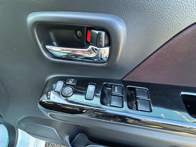 ワゴンＲスティングレー ハイブリッドＸ　デュアルセンサーブレーキサポート　社外ナビ　Ｂｌｕｅｔｏｏｔｈ　シートヒーター　フルセグ　レーンアシスト　ＬＥＤヘッドライト　オートライト　ヘッドアップディスプレイ　ステアリングリモコン（34枚目）