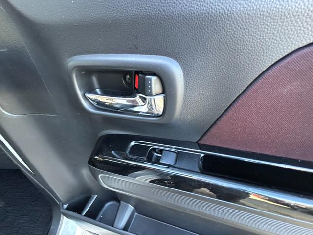 ワゴンＲスティングレー ハイブリッドＸ　デュアルセンサーブレーキサポート　社外ナビ　Ｂｌｕｅｔｏｏｔｈ　シートヒーター　フルセグ　レーンアシスト　ＬＥＤヘッドライト　オートライト　ヘッドアップディスプレイ　ステアリングリモコン（39枚目）