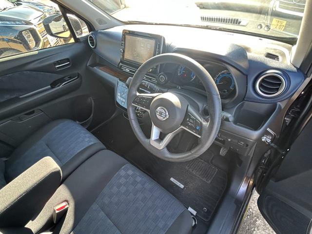 デイズ ハイウェイスター　Ｇターボプロパイロットエディション　エマージェンシーブレーキ　純正ナビ　アラウンドビューモニター　アダプティブクルーズコントロール　Ｂｌｕｅｔｏｏｔｈ　ＬＥＤヘッドライト　車線逸脱警報　コーナーセンサー　ＥＴＣ　ステアリングリモコン（35枚目）