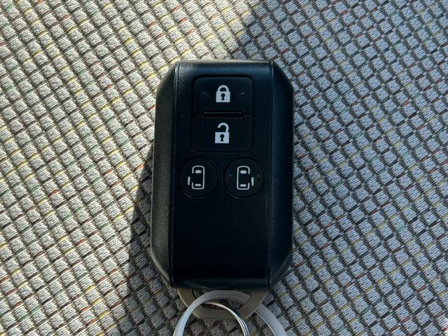 スペーシア ハイブリッドＸ　衝突軽減ブレーキ　両側パワースライドドア　社外ナビ　バックカメラ　Ｂｌｕｅｔｏｏｔｈ　シートヒーター　コーナーセンサー　レーンアシスト　ＥＴＣ　オートライト　スマートキー　プッシュスタート（14枚目）