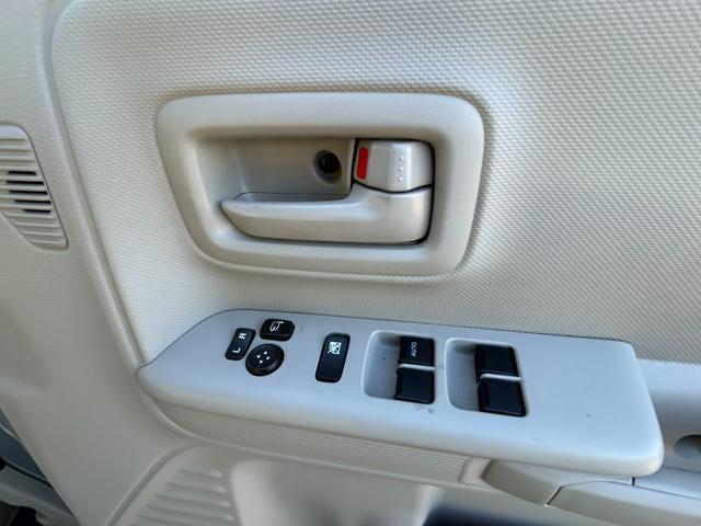 スペーシア ハイブリッドＸ　衝突軽減ブレーキ　両側パワースライドドア　社外ナビ　バックカメラ　Ｂｌｕｅｔｏｏｔｈ　シートヒーター　コーナーセンサー　レーンアシスト　ＥＴＣ　オートライト　スマートキー　プッシュスタート（36枚目）