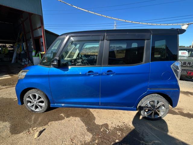 デイズルークス ハイウェイスター　Ｘ　Ｖセレクション　エマージェンシーブレーキ　両側パワースライドドア　純正ナビ　アラウンドビューモニター　Ｂｌｕｅｔｏｏｔｈ　フルセグ　ＨＩＤヘッドライト　アイドリングストップ　ステアリングリモコン　スマートキー（16枚目）