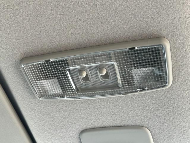 デイズルークス ハイウェイスター　Ｘ　Ｖセレクション　エマージェンシーブレーキ　両側パワースライドドア　純正ナビ　アラウンドビューモニター　Ｂｌｕｅｔｏｏｔｈ　フルセグ　ＨＩＤヘッドライト　アイドリングストップ　ステアリングリモコン　スマートキー（27枚目）