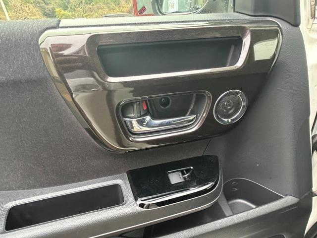 Ｎ－ＢＯＸカスタム Ｇ・Ｌホンダセンシング　衝突被害軽減ブレーキ　レーダークルーズコントロール　レーンキープアシスト　左側パワースライドドア　ＥＴＣ　バックカメラ　ドラレコ　アイドリングストップ　ＬＥＤオートライト　オートハイビーム　ＢＴ　ＣＤ（49枚目）