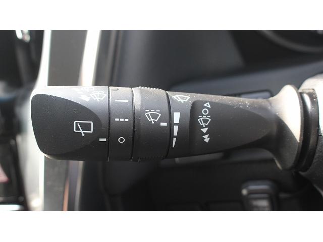 ヴェルファイア ２．５Ｚ　ＴＲＤフロントエアロ／純正１０型ナビ／ＯＰ衝突軽減／バックカメラ／両側電動スライドドア／地デジ／レーダークルコン／（39枚目）
