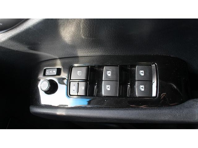 ヴェルファイア ２．５Ｚ　ＴＲＤフロントエアロ／純正１０型ナビ／ＯＰ衝突軽減／バックカメラ／両側電動スライドドア／地デジ／レーダークルコン／（48枚目）