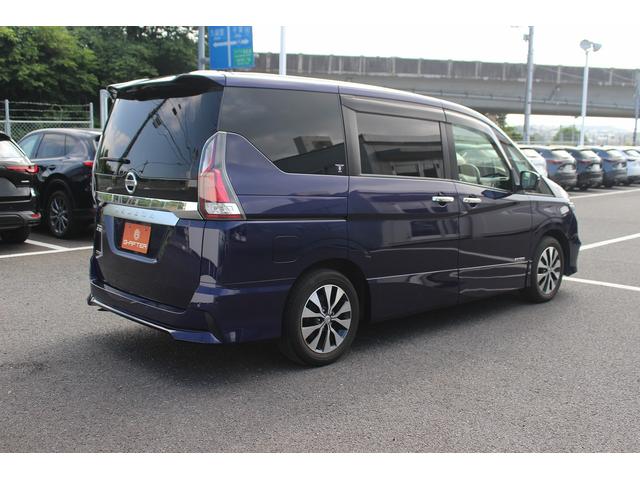 セレナ ハイウェイスター　９型ナビ／ＴＶ／後席モニター／３６０度カメラ／両側電動スライドドア／クルーズコントロール／ＥＴＣ／ＬＥＤヘッドライト／（8枚目）