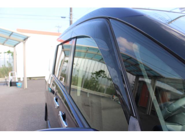 セレナ ハイウェイスター　９型ナビ／ＴＶ／後席モニター／３６０度カメラ／両側電動スライドドア／クルーズコントロール／ＥＴＣ／ＬＥＤヘッドライト／（10枚目）