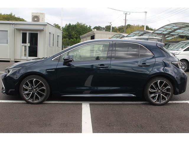 カローラスポーツ ハイブリッドＧ　Ｚ　純正ディスプレイオーディオ　禁煙車　オプティトロンメーター　レッドステッチ入りブラックファブリックシート　クルーズコントロール　純正１８インチダークグレーメタリック塗装切削光輝アルミホイール（8枚目）