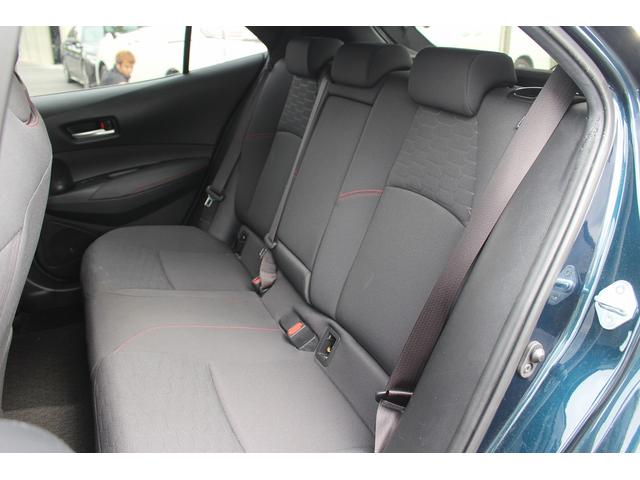 カローラスポーツ ハイブリッドＧ　Ｚ　純正ディスプレイオーディオ　禁煙車　オプティトロンメーター　レッドステッチ入りブラックファブリックシート　クルーズコントロール　純正１８インチダークグレーメタリック塗装切削光輝アルミホイール（41枚目）