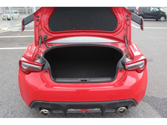 ８６ ＧＴリミテッド　純正ナビ　革＆アルカンターラコンビシート　禁煙車　シートヒーター　ＬＥＤヘッドライト　リアフォグランプ　バックカメラ　クルーズコントロール　ＥＴＣ　電動格納ミラー　Ｂｌｕｅｔｏｏｔｈ接続（66枚目）