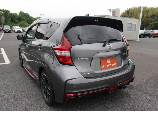 ノート 　ナビ／３６０度カメラ／ＴＶ／ＯＰフードデカール／ＥＴＣ／クルーズコントロール／リアウィング／Ｎｉｓｍｏシート／電動格納ミラー／Ｂｌｕｅｔｏｏｔｈ接続／プッシュスタート／（13枚目）