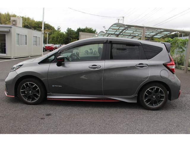 ノート 　ナビ／３６０度カメラ／ＴＶ／ＯＰフードデカール／ＥＴＣ／クルーズコントロール／リアウィング／Ｎｉｓｍｏシート／電動格納ミラー／Ｂｌｕｅｔｏｏｔｈ接続／プッシュスタート／（14枚目）