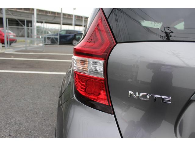 ノート 　ナビ／３６０度カメラ／ＴＶ／ＯＰフードデカール／ＥＴＣ／クルーズコントロール／リアウィング／Ｎｉｓｍｏシート／電動格納ミラー／Ｂｌｕｅｔｏｏｔｈ接続／プッシュスタート／（21枚目）